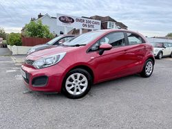 Red Used 2015 Kia Rio Hatchback | £4,999 (A bit pricey)