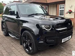 Black Used 2023 Land Rover Defender HSE Dynamic SUV | £56,000 (Super price)