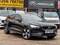 Black Used 2021 Volvo V60 CC Estate | £26,998 (Fair price)