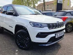 Sting gray with a black roof Used 2023 Jeep Compass Trailhawk SUV | £27,395