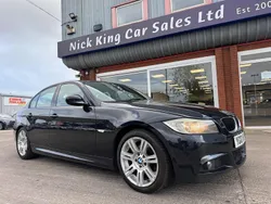 Black sapphire Used 2010 BMW 320 M Sport Sedan | £3,475 (Fair price)