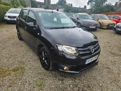 Mother of pearl black metallic Used 2015 Dacia Sandero Lauréate Hatchback | £2,495 (Super price)