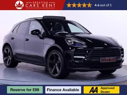 Black Used 2019 Porsche Macan SUV | £32,237 (Fair price)