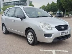 Silver Used 2009 Kia Carens MPV | £1,599