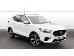 White Used 2022 MG ZS Excite Sedan | £12,342 (Fair price)