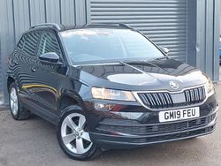 Black Used 2019 Skoda Karoq SE Technology SUV | £14,298 (Fair price)