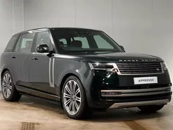 Green Used 2025 Land Rover Range Rover Autobiography SUV | £127,000 (Fair price)