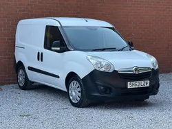 White Used 2013 Vauxhall Combo MPV | £3,495 (Fair price)