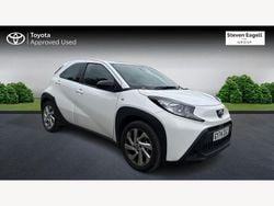 White Used 2024 Toyota Aygo X PURE SUV | £16,076
