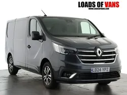 Grey Used 2024 Renault Trafic Van | £26,990