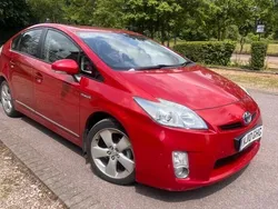 Red Used 2010 Toyota Prius Hatchback | £4,650 (Good price)