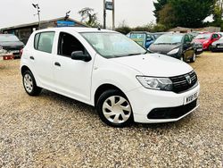 White Used 2018 Dacia Sandero Ambiance Hatchback | £5,850 (Fair price)