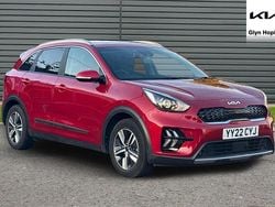 Red Used 2022 Kia Niro SUV | £17,487 (Good price)