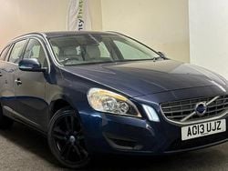 Blue Used 2013 Volvo V60 SE Estate | £3,995 (Good price)