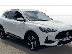 White Used 2023 MG HS Trophy SUV | £19,002 (Fair price)