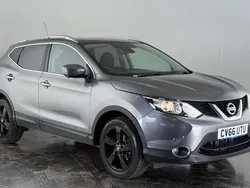 Grey Used 2016 Nissan Qashqai N-Connecta SUV | £9,850 (Good price)