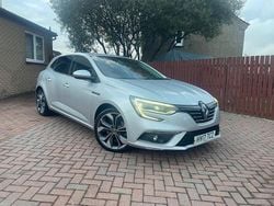 Silver Used 2017 Renault Mégane IV Signature Hatchback | £6,300 (Good price)