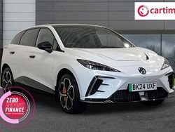 White Used 2024 MG MG4 EV Hatchback | £20,399 (Fair price)