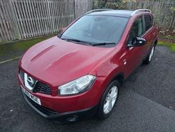 Red Used 2010 Nissan Qashqai N-TEC SUV | £1,595 (Super price)