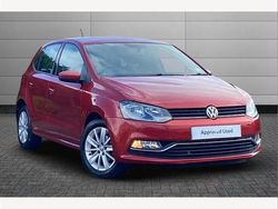 Red Used 2015 VW Polo SE Hatchback | £9,195 (Fair price)