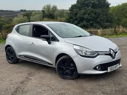 Silver Used 2013 Renault Clio IV Dynamique Hatchback | £4,000 (Fair price)