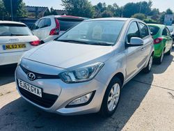 Silver Used 2012 Hyundai i20 Active Hatchback | £2,995 (Fair price)