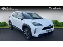 White Used 2021 Toyota Yaris Cross Design SUV | £18,616 (Good price)