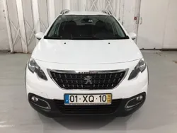 White Used 2019 Peugeot 2008 Signature Sky SUV | £6,950