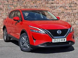 Red Used 2022 Nissan Qashqai Visia SUV | £15,998 (Fair price)