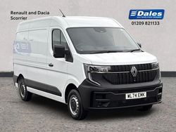 White New 2025 Renault Master Van | £26,995 (A bit pricey)