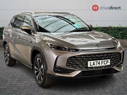 Metallic sterling silver Used 2024 MG HS SE SUV | £19,749 (Expensive)