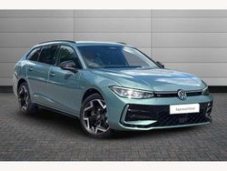 Green Used 2025 VW Passat R-line Estate | £34,495