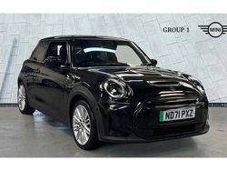 Black Used 2021 Mini Cooper S Level 3 Hatchback | £14,850 (A bit pricey)