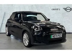 Black Used 2021 Mini Cooper S Level 3 Hatchback | £15,750 (Expensive)