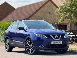 Blue Used 2017 Nissan Qashqai Tekna SUV | £10,450 (Fair price)