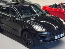 Used 2014 Porsche Macan SUV | £18,400 (A bit pricey)