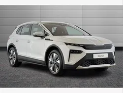 Moon white Used 2025 Skoda Elroq SUV | £31,990 (Super price)