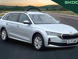 Black Used 2024 Skoda Octavia SE Technology Estate | £23,850 (Good price)