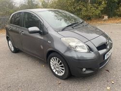 Grey Used 2009 Toyota Yaris SR Hatchback | £1,495 (Good price)