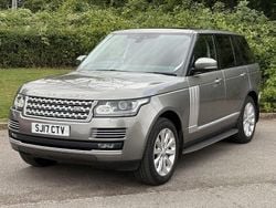 Silver Used 2017 Land Rover Range Rover Vogue SE SUV | £26,100 (Super price)