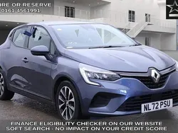 Grey Used 2022 Renault Clio V Iconic Hatchback | £12,440 (Fair price)