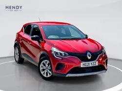 Red Used 2021 Renault Captur Iconic SUV | £12,349 (Fair price)