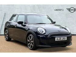 Black Used 2021 Mini Cooper Exclusive Hatchback | £21,395 (Expensive)
