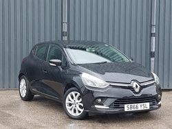Black Used 2016 Renault Clio IV Dynamique Hatchback | £8,498 (Expensive)