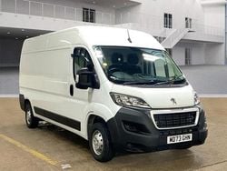 White Used 2023 Peugeot Boxer Premium Van | £19,440 (Fair price)