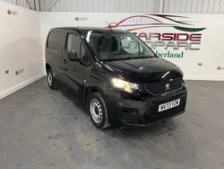Black Used 2023 Peugeot Partner Premium MPV | £14,200 (A bit pricey)