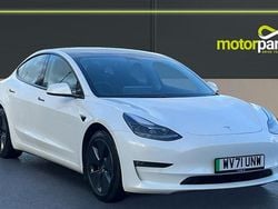 Pearl white multicoat Used 2021 Tesla Model 3 Long Range AWD Sedan | £19,500 (Fair price)