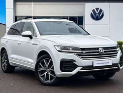 White Used 2018 VW Touareg R-line SUV | £28,444 (A bit pricey)