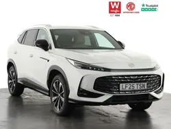 White New 2025 MG HS Trophy SUV | £25,499 (Fair price)