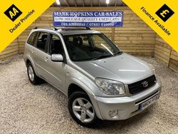 Silver Used 2004 Toyota RAV4 SUV | £7,995 (Expensive)